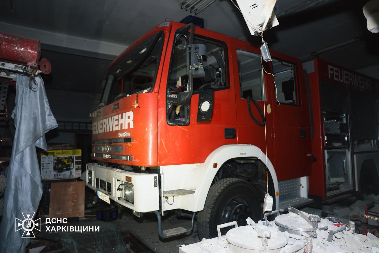 Наслідки атаки на Харківщині: серед постраждалих – рятувальники